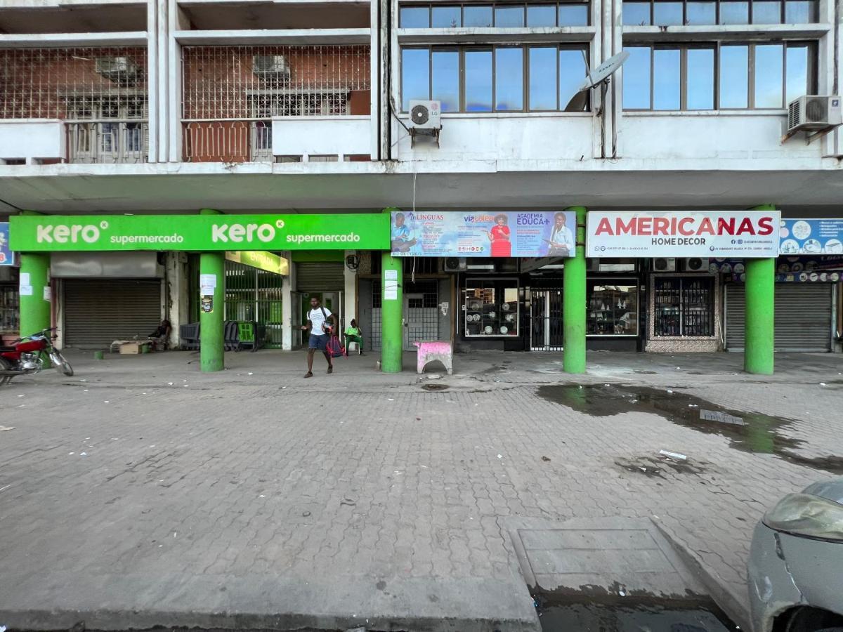 Africa Em Zona Comercial De Luanda Apartman Kültér fotó